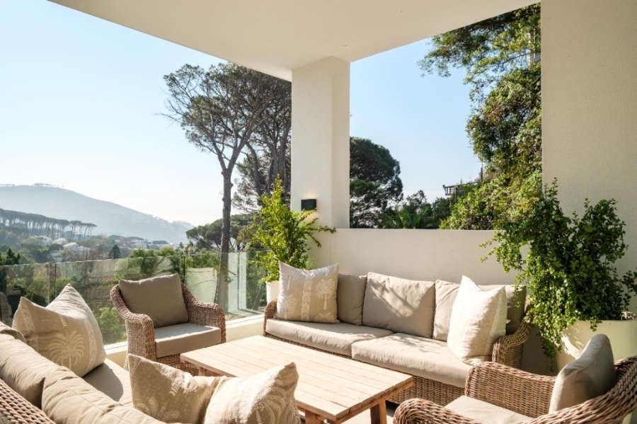 4 Bedroom Property for Sale in Higgovale Western Cape
